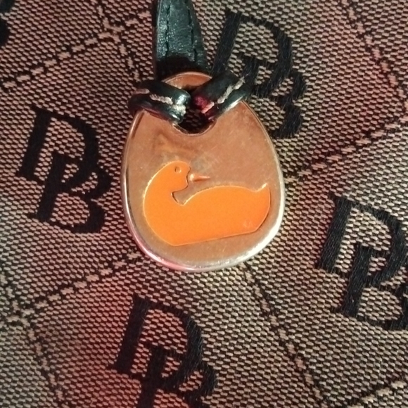 Dooney & Bourke Signature Shoulder Bag - Picture 2 of 5